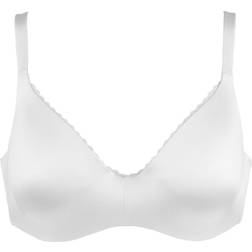 Lovable 24H Lift Wired Bra - White