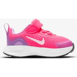 Nike WearAllDay - Hyper Pink/Fuchsia Glow/Dark Smoke Gray/White