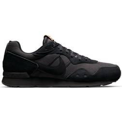 NIKE Venture Runner M - Black