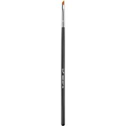 Sigma Beauty E06 Winged Liner Brush