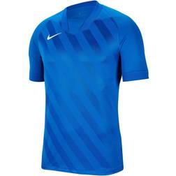 Nike Dri-Fit Challenge III