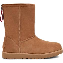 UGG Classic Short Logo Zip - Chestnut