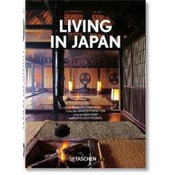 Living in Japan. 40th Ed. (Hardcover)