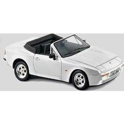 Italeri Porche 944 S Cabriolet 1:24