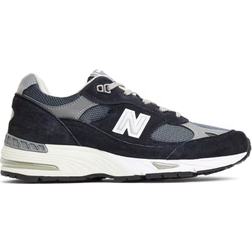 New Balance Women's 991 Made in UK Sneakers - Navy