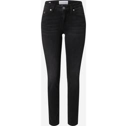 Calvin Klein Mid Rise Skinny Jeans - Eternal Black