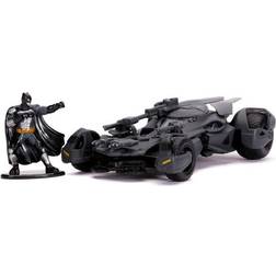 DC Comics Justice League Batmobile & Batman 1:32