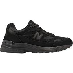 New Balance 992 Triple Black