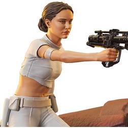 Star Wars Padme Episode II Attack of the Clones Statue