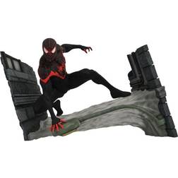 Marvel Figura Miles Morales Spiderman Comic Gallery 18 cm