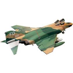 Tamiya MC Donnell F-4C/D Phantom II