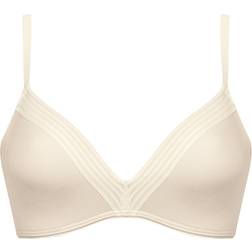 Sloggi Wow Embrace PU Bra - Ivory