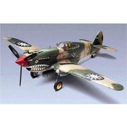 Revell P-40B Tiger Shark