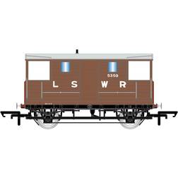 Hornby LSWR 20T New Van Goods Brake Van 9646 Era 2