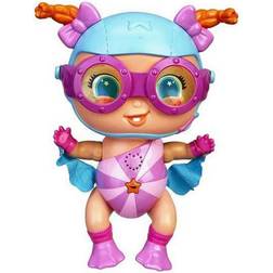 Famosa The Bellies Muñeca Bellie Lily-Splash!