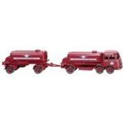 Wiking Mercedes Benz Tanker Trailer (MB LP 333) Esso 1:87