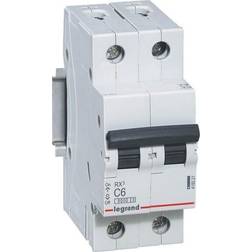 Legrand Strömbrytare RX3 C 10A 2P, 2M, 6kA