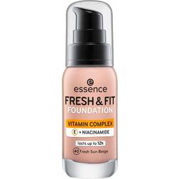 Essence Fresh & Fit Foundation #40 Fresh Sun Beige