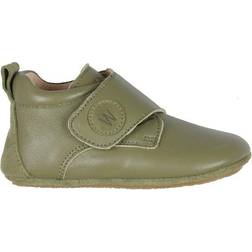 Wheat Dakota Leather Indoor Shoe - Heather Green