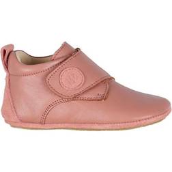 Wheat Dakota Leather Indoor Shoe - Cameo Blush