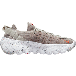 NIKE Space Hippie 04 M - Light Bone/White/Orange/Olive Grey