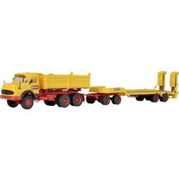 Kibri Mercedes Benz Short Bonnet with Low Bed Trailer 14125