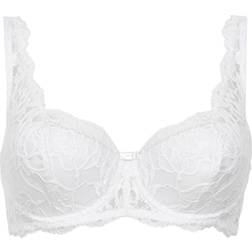 Triumph Amourette Charm Wired Padded Bra - White