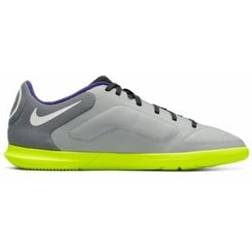 Nike Tiempo Legend 9 Club IC - Light Smoke Grey/Smoke Grey/Volt/Beyaz