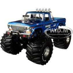 GreenLight Kings of Crunch Bigfoot #1 1974 Ford F-250 1:18 Scale Monster Truck