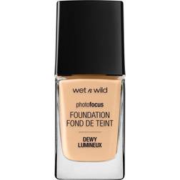 Wet N Wild Photo Focus Dewy Foundation - Soft Beige