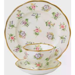 Royal Albert 100 Years 1920 Teetasse 3Stk.