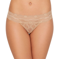 Wacoal Lace Kiss Thong - Au Natural