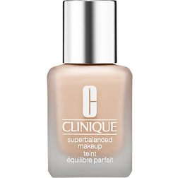 Clinique Superbalanced Makeup CN20 Fair