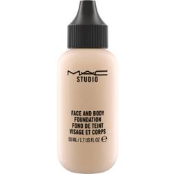 MAC Studio Face & Body Foundation C2