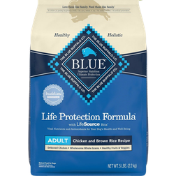 Blue Buffalo Life Protection Formula Adult Dog Chicken and Brown Rice Recipe 2.2kg