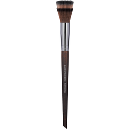 Make Up For Ever Blending Blush Brush 148