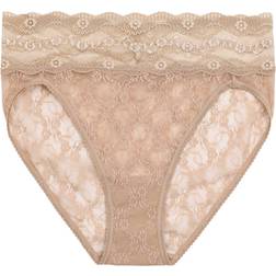 Wacoal Lace Kiss Hi-Leg Brief - Au Natural