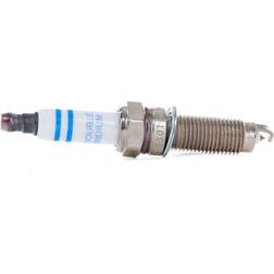 Bosch Spark plug VW,AUDI,PORSCHE 0 242 140 528 101905622,95517022090,03H905600A Engine spark plug,Spark plugs 101905622