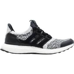 adidas Sneakersnstuff X Social Status X Ultra Boost SE M - Ftwwht/Ftwwht/Black