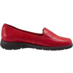 Trotters Universal W - Red Patent Suede