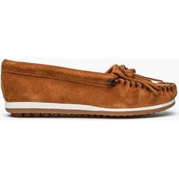 Minnetonka Kilty Plus - Brown