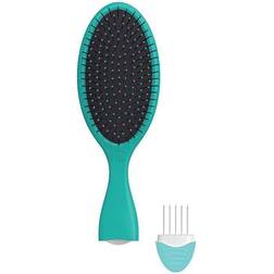 Wet Brush Detangler With Built-In Cleaner