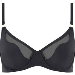 Chantelle Pure Light Covering Molded bra Bh'er Uden Bøjle hos Magasin 011