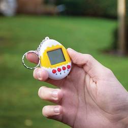 Winning Tamagotchi Cyber Pet with 32 Digital Pets