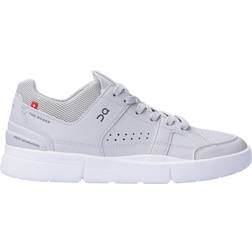 On Sneakers The Roger Clubhouse White Sand Women's