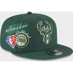 New Era Hunter Milwaukee Bucks Back Half 9FIFTY Snapback Adjustable Cap Sr