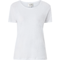 Second Female Peony O-neck Tee