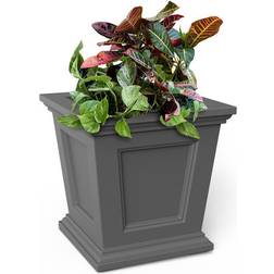 Mayne Fairfield Pot 16"
