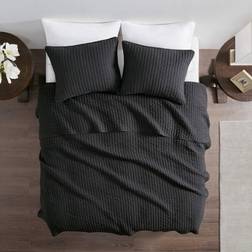 Madison Park Mitchell Reversible Coverlet Bedspread Black (264.16x238.76cm)