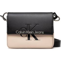 Calvin Klein Accessories Sculpted Boxy Hero Crossbody Sort